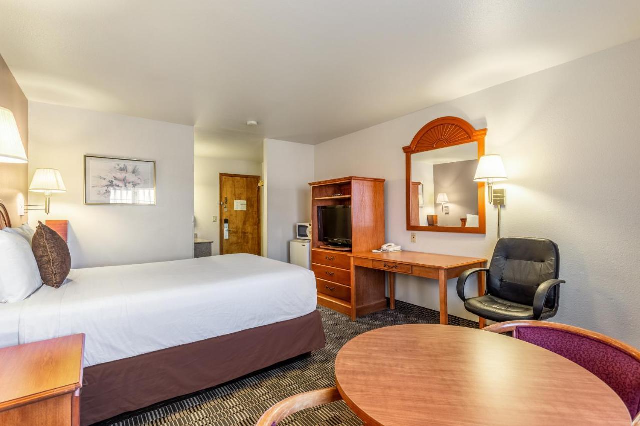 Americas Best Value Inn Burns Zewnętrze zdjęcie