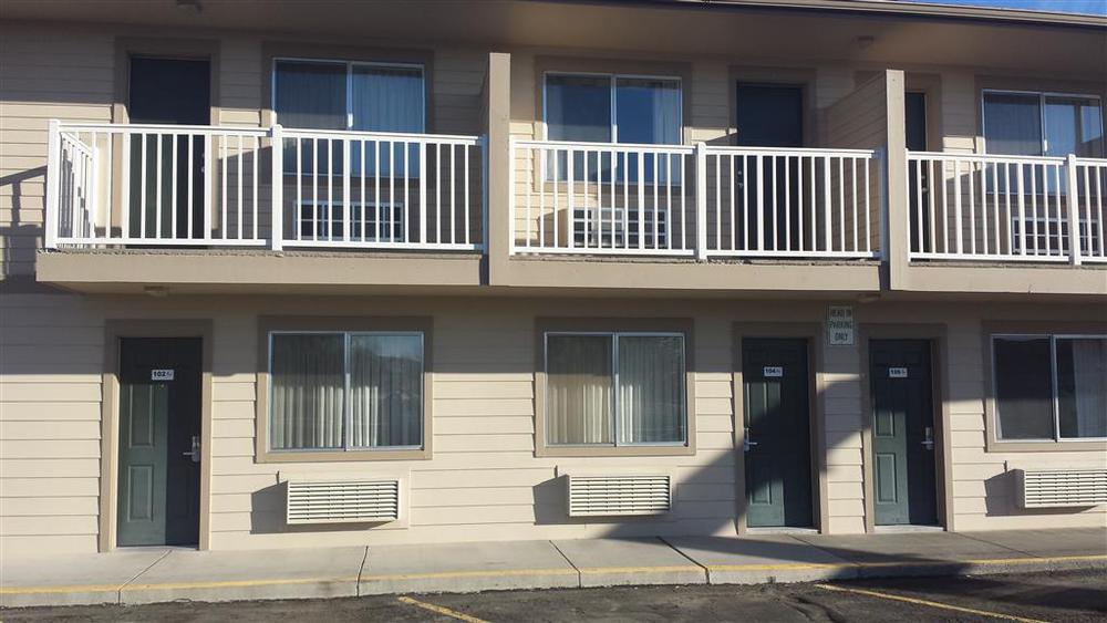 Americas Best Value Inn Burns Zewnętrze zdjęcie
