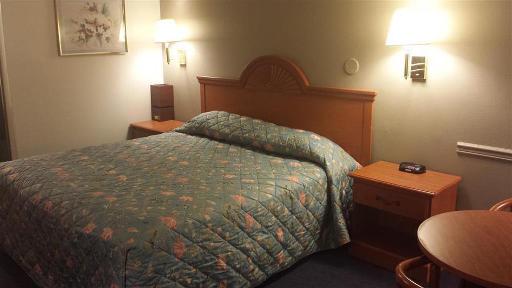 Americas Best Value Inn Burns Pokój zdjęcie