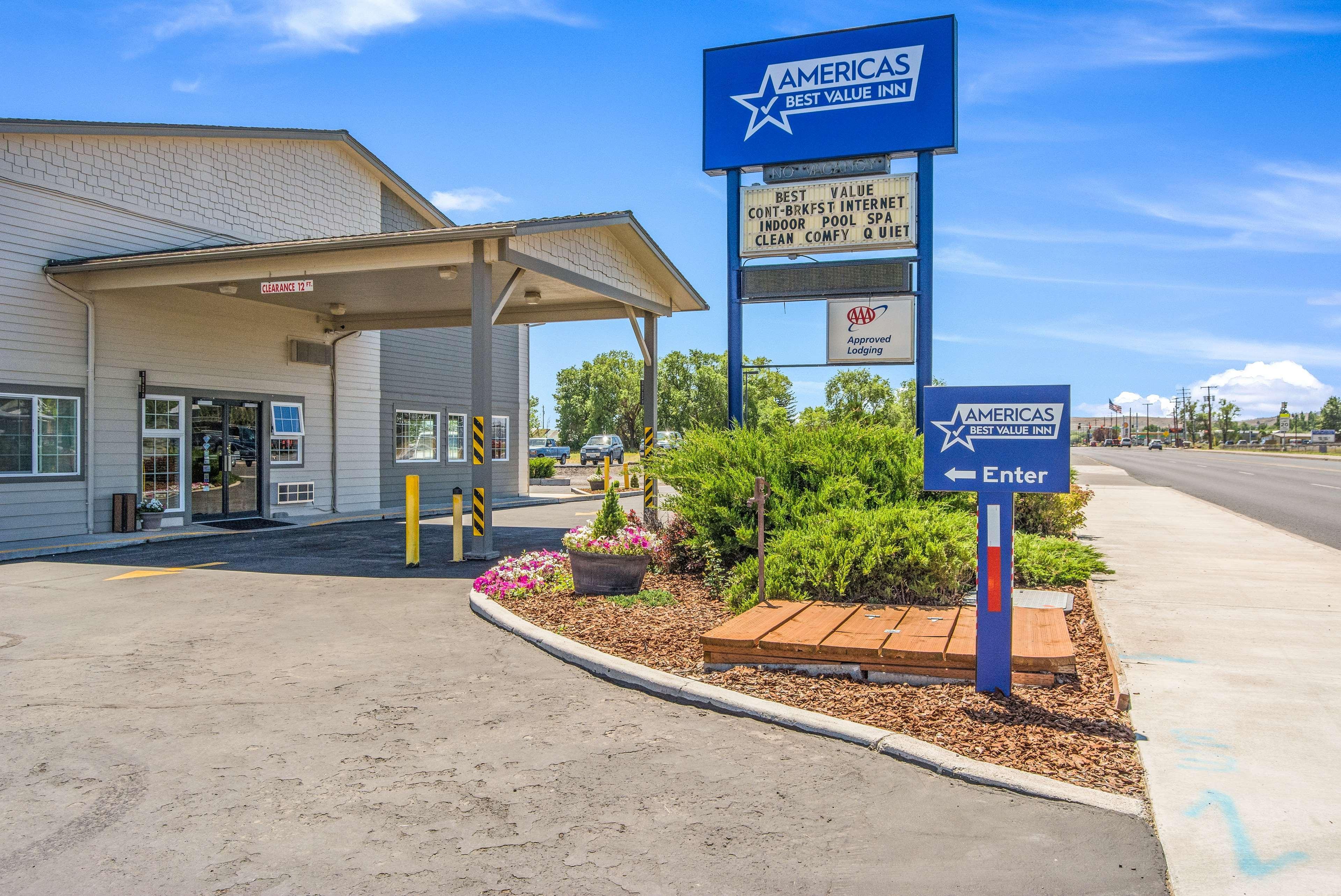Americas Best Value Inn Burns Zewnętrze zdjęcie