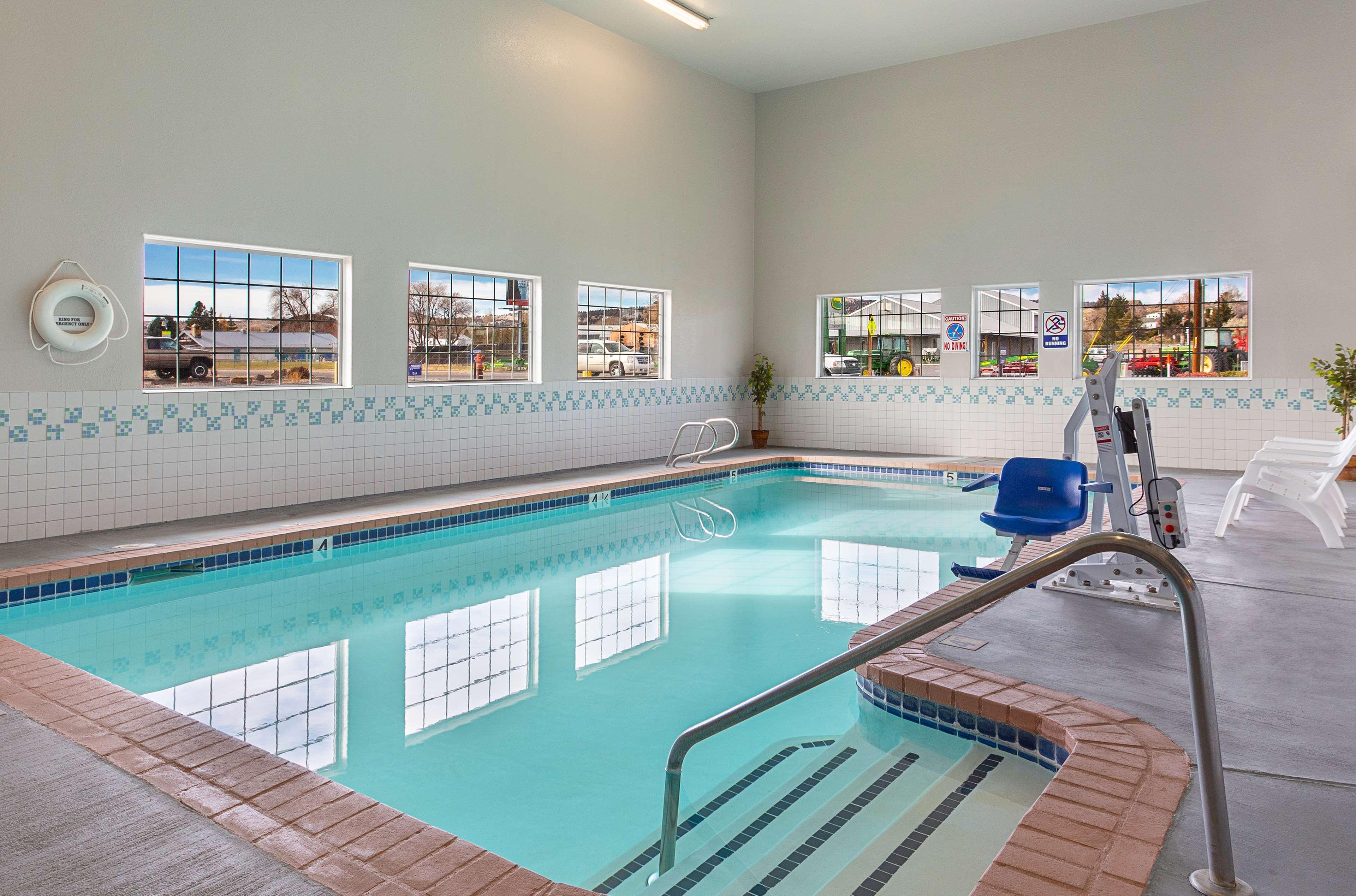 Americas Best Value Inn Burns Zewnętrze zdjęcie