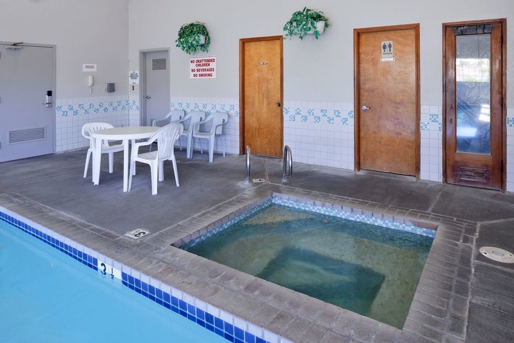 Americas Best Value Inn Burns Udogodnienia zdjęcie