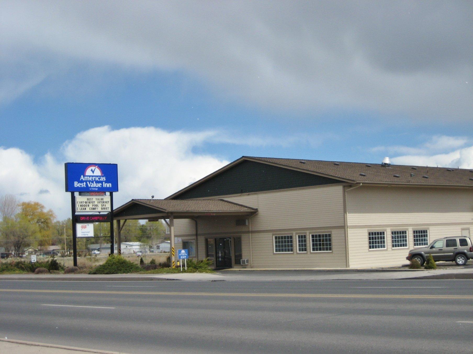 Americas Best Value Inn Burns Zewnętrze zdjęcie