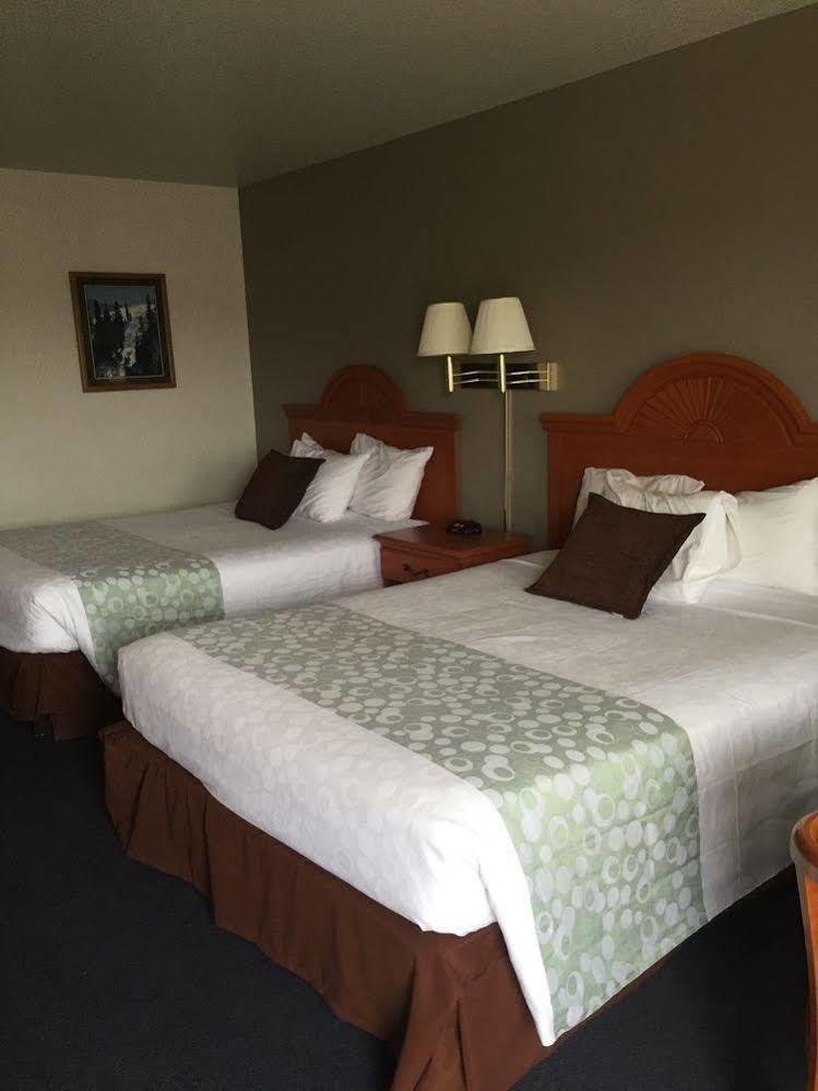 Americas Best Value Inn Burns Zewnętrze zdjęcie